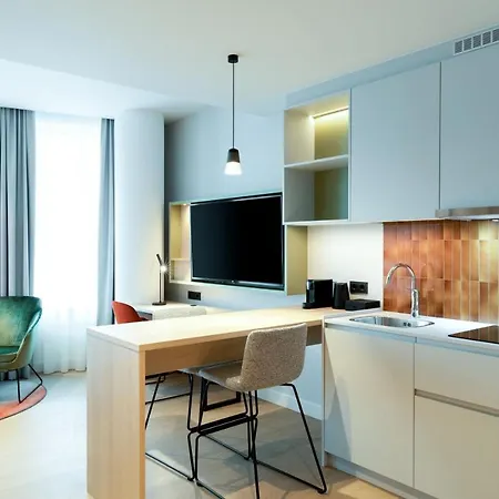 Hotel By Marriott 4*