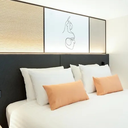 호텔 By Marriott 4*