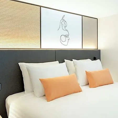 호텔 By Marriott 4*