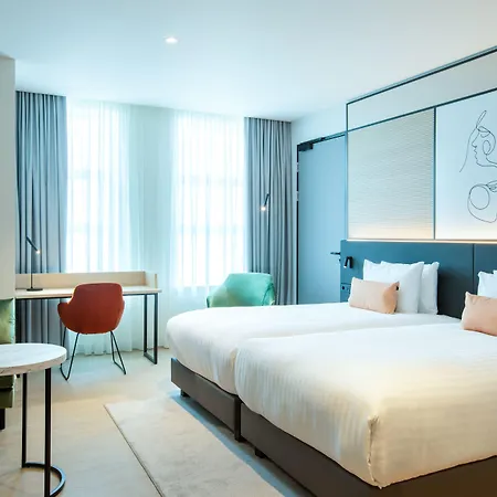 Szálloda By Marriott 4*