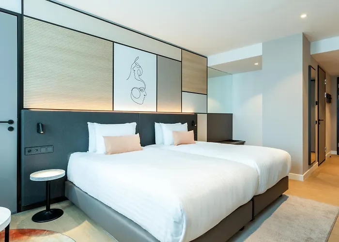 By Marriott Hotel 4*